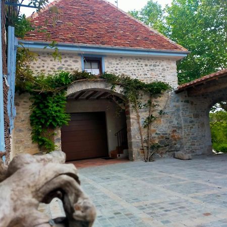 Entre Galets Apartamento Sauveterre-de-Bearn Exterior foto